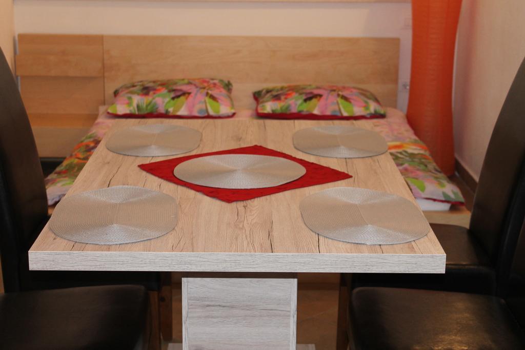 Piran Punta Beach Apartment Ngoại thất bức ảnh
